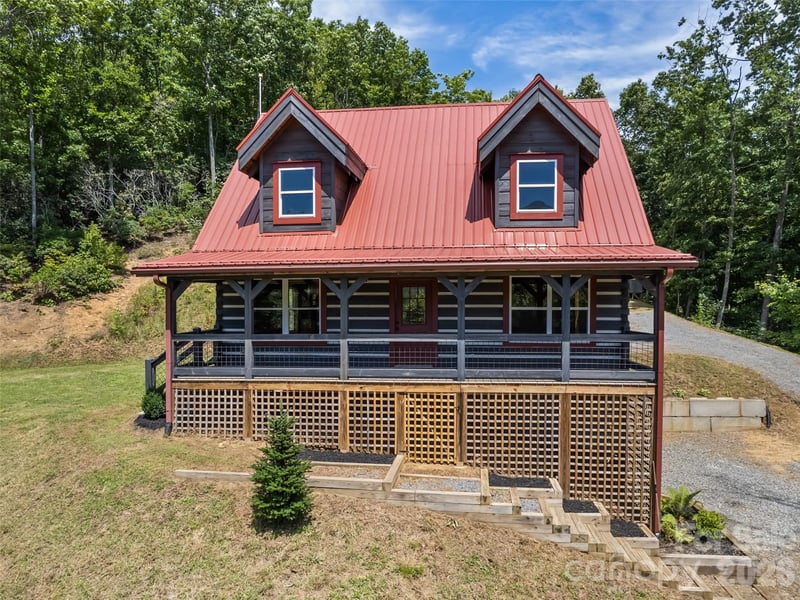 785 Orion Davis Rd, Waynesville, NC 28786