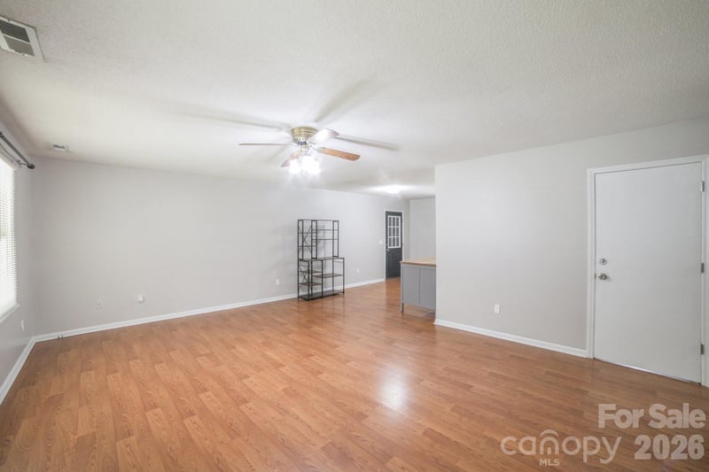 282 Honeycutt Dr SE, Concord, NC 28025