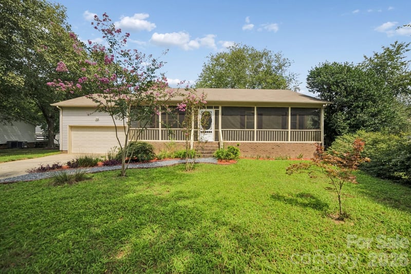 282 Honeycutt Dr SE, Concord, NC 28025