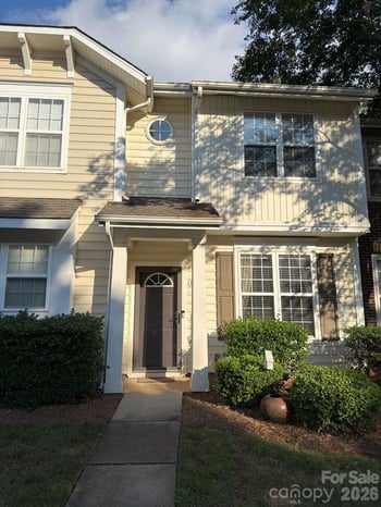 8310 Chaceview Ct, Charlotte, NC 28269