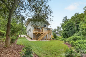 5151 Grafton Dr, Charlotte, NC 28215