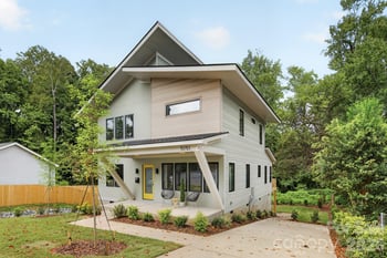 5151 Grafton Dr, Charlotte, NC 28215