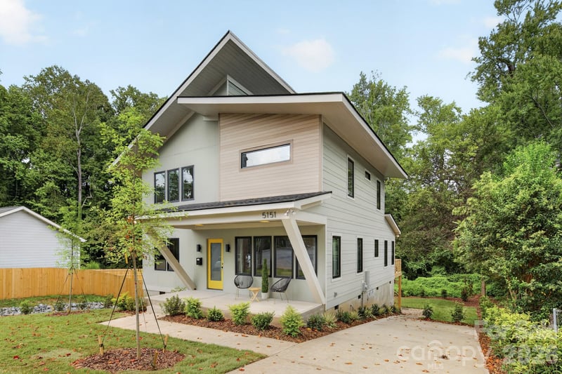 5151 Grafton Dr, Charlotte, NC 28215