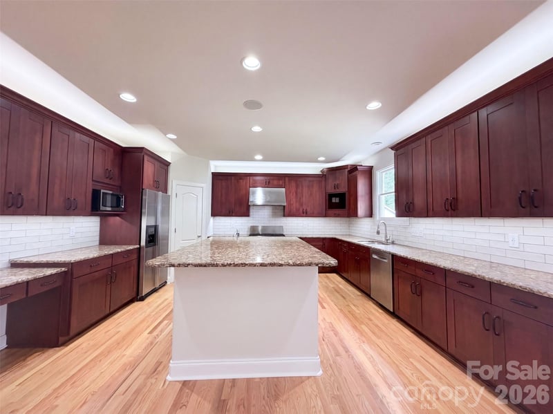 142 Bain Ln, Mooresville, NC 28117