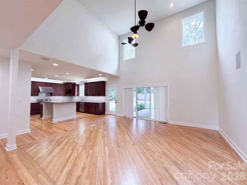 142 Bain Ln, Mooresville, NC 28117