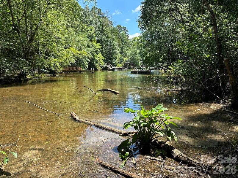 547 Stewart Rock Rd, Stony Point, NC 28678