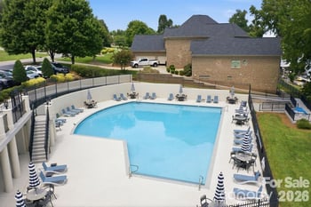 2413 Smith Cove Rd, Denver, NC 28037