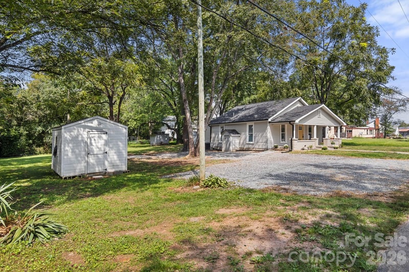 238 37th St SW, Hickory, NC 28602