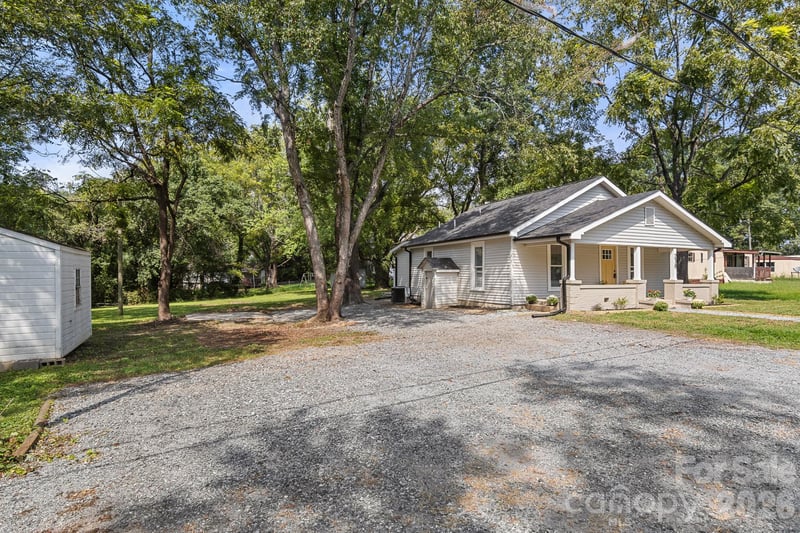 238 37th St SW, Hickory, NC 28602