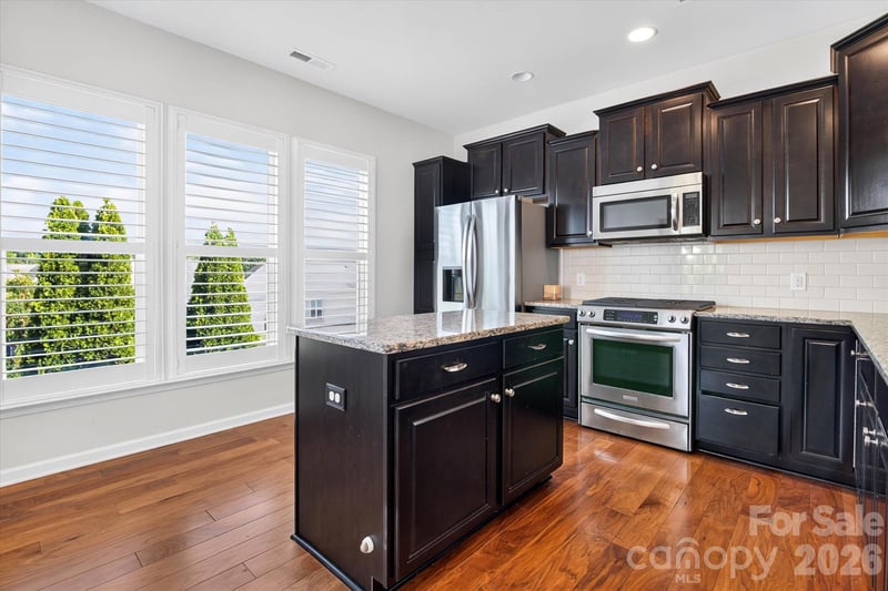 20246 Dovekie Ln, Fort Mill, SC 29707
