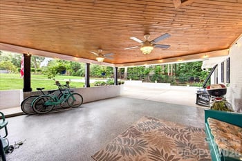 3259 Miners Cove Ct, Denver, NC 28037