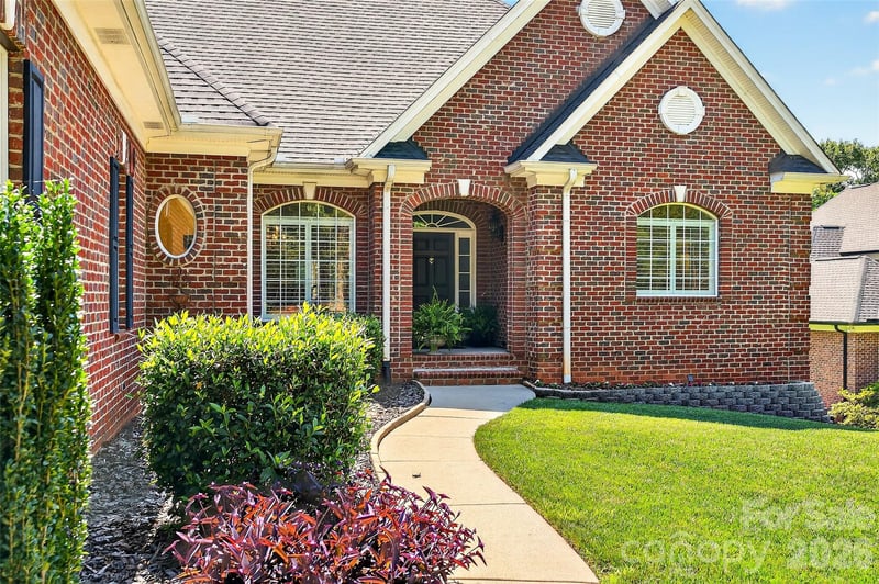 3574 Live Oaks Ave, Terrell, NC 28682