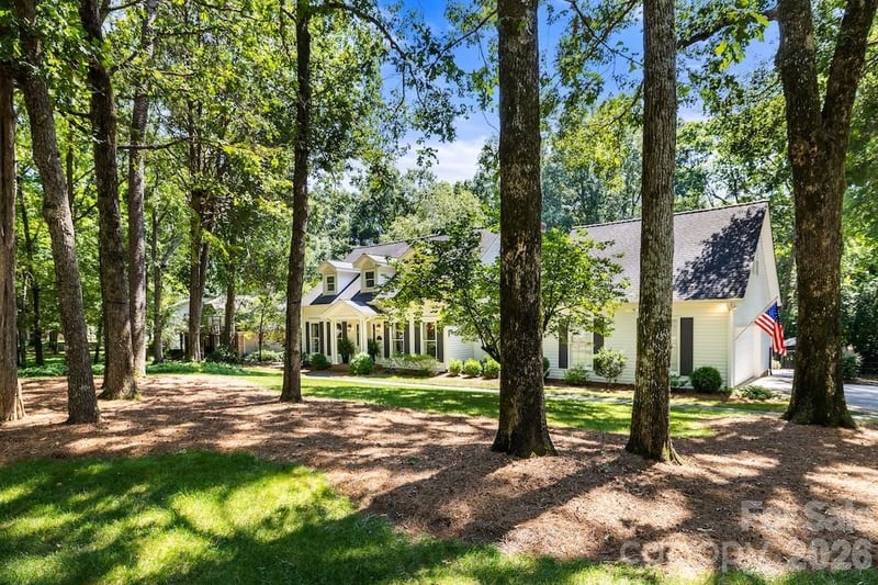 4234 Rotunda Rd, Charlotte, NC 28226