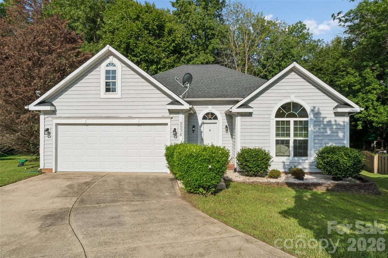 5538 Whispering Wind Ln, Indian Trail, NC 28079