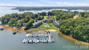 2121 Regatta Ln #311, Denver, NC 28037