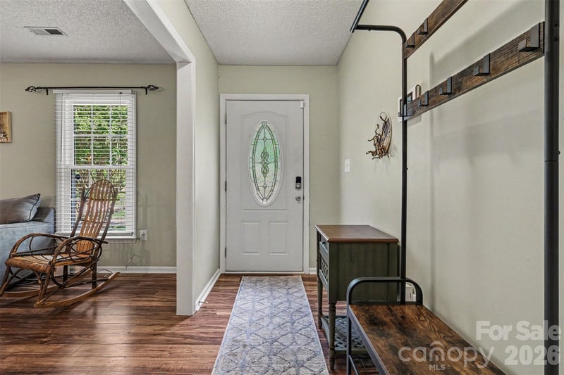 9803 Cooper Run Ln, Charlotte, NC 28269
