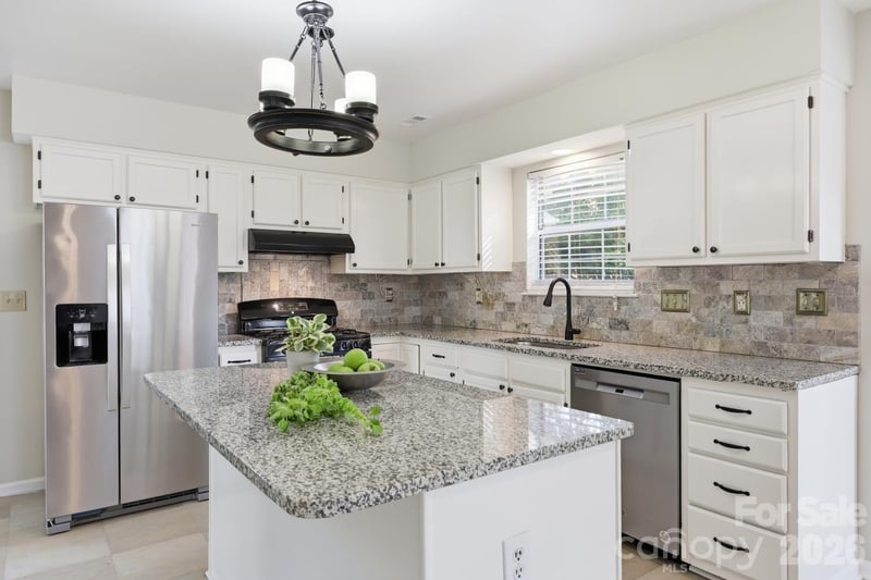 14230 Quartz Ln, Pineville, NC 28134