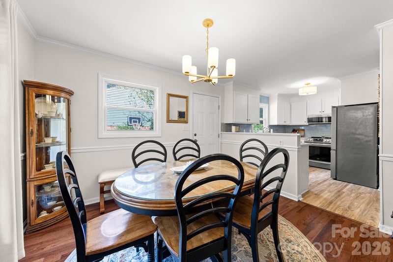 517 Forest Ln, Belmont, NC 28012