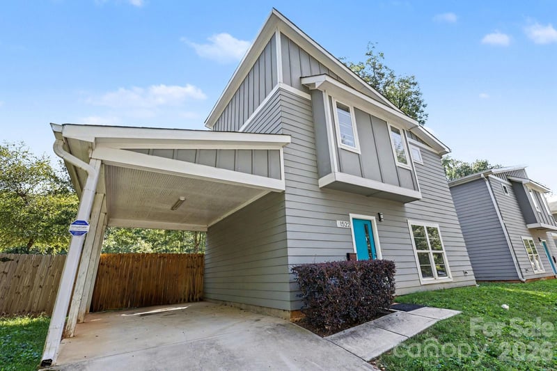 1522 Wembley Dr, Charlotte, NC 28205
