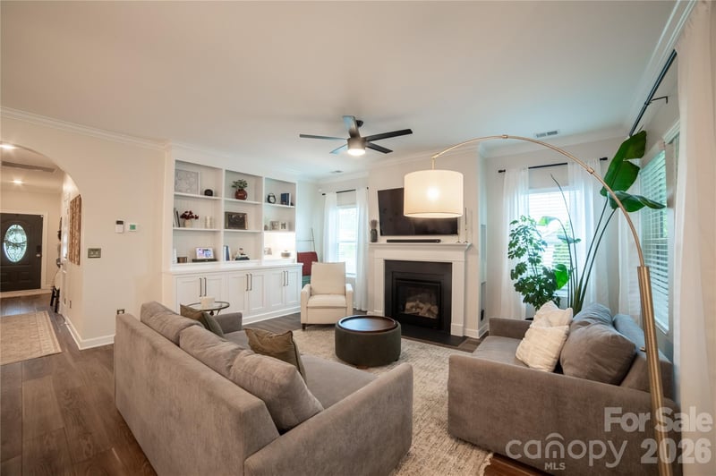 4509 Kelowna St, Charlotte, NC 28214