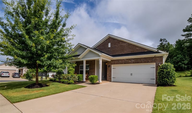 4509 Kelowna St, Charlotte, NC 28214