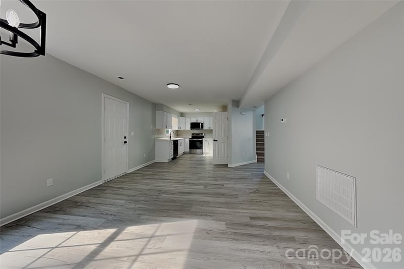 9428 White Cedar Ct, Charlotte, NC 28213