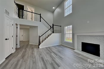 9428 White Cedar Ct, Charlotte, NC 28213