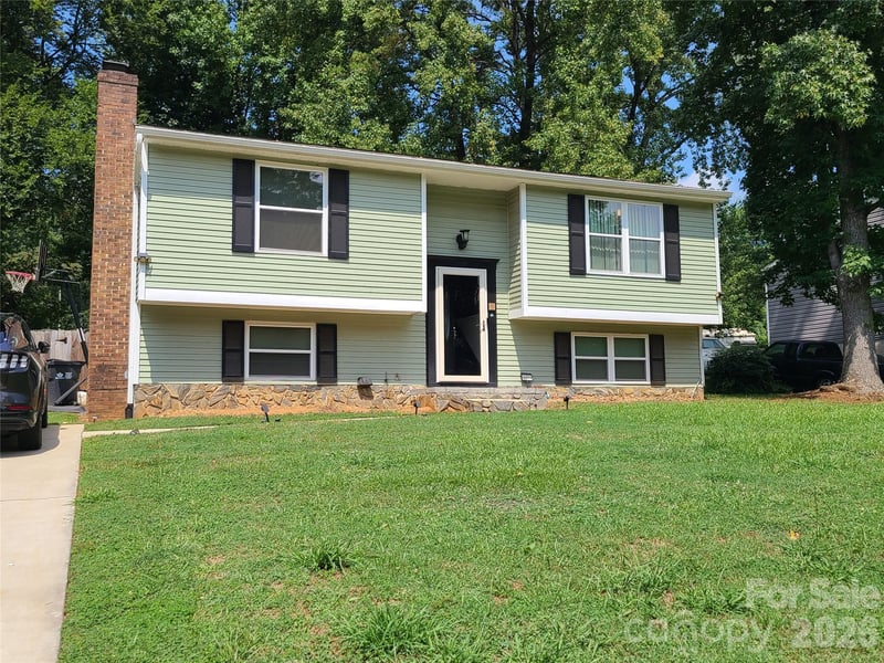 4809 Garvis Dr #20, Charlotte, NC 28269