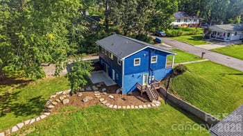 77 Trotter Pl, Asheville, NC 28806