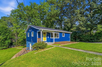 77 Trotter Pl, Asheville, NC 28806