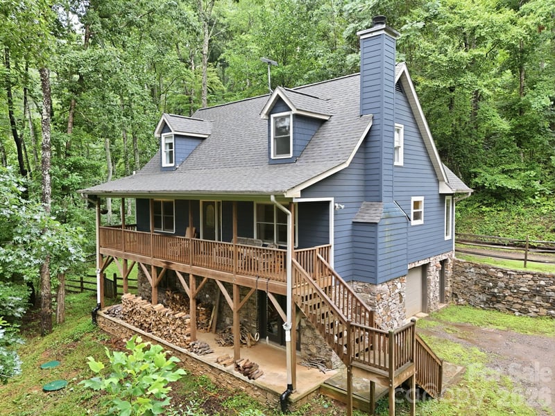 291 Merrills Chase Rd, Asheville, NC 28803