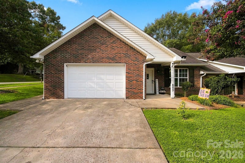 803 Whetstone Pl SW, Conover, NC 28613