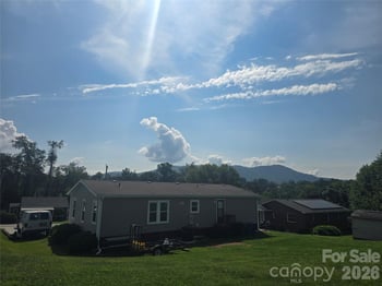 10 Brad St, Asheville, NC 28803