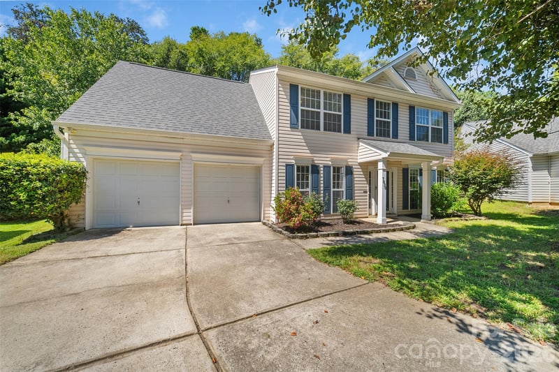 7838 Cafferty Cir, Charlotte, NC 28215