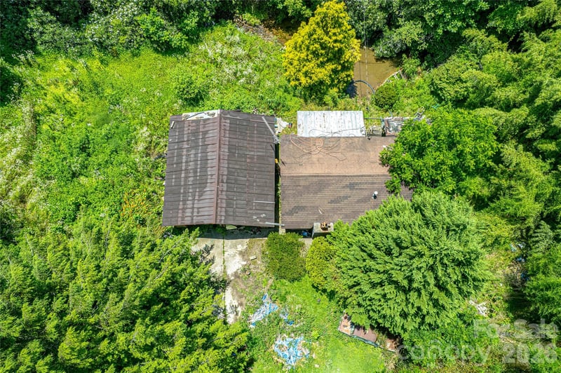72 Bothy Rd, Brevard, NC 28712