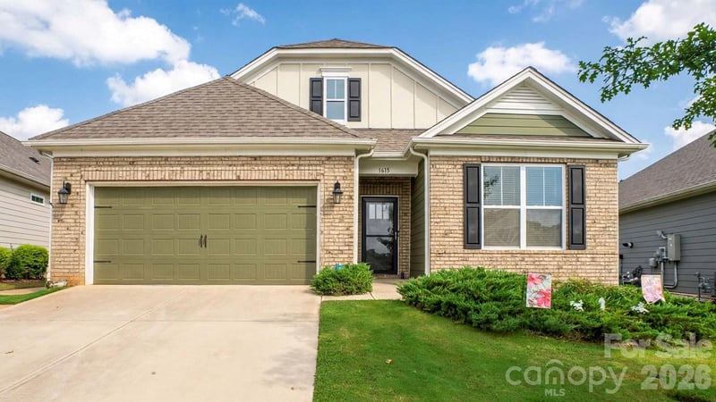 1615 Sweetmoss Loop, Denver, NC 28037