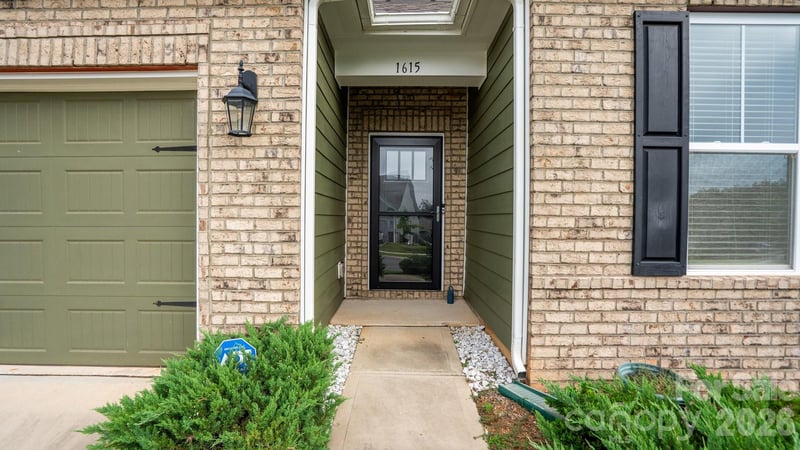 1615 Sweetmoss Loop, Denver, NC 28037