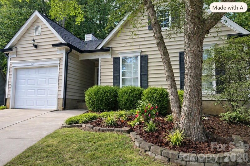 9206 Rotherham Ln, Charlotte, NC 28216