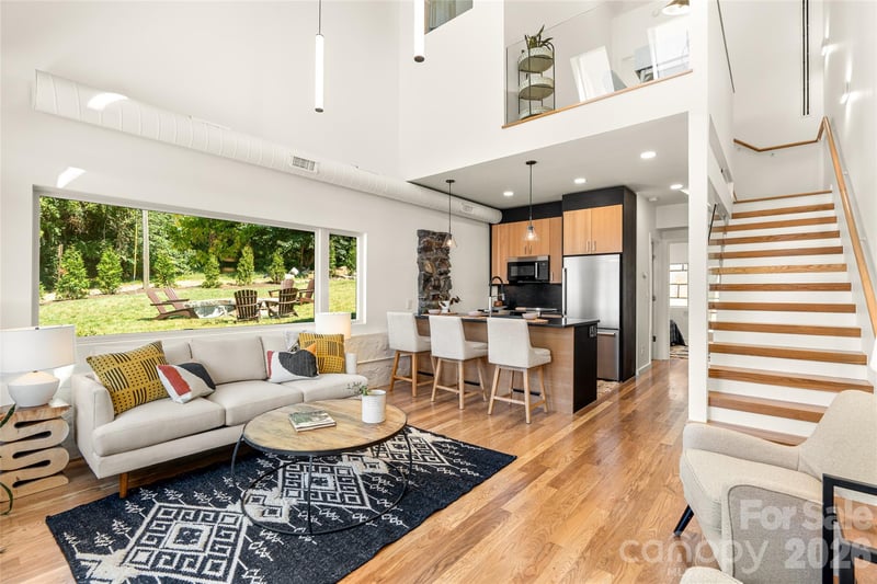 4 Roberts St, Asheville, NC 28801