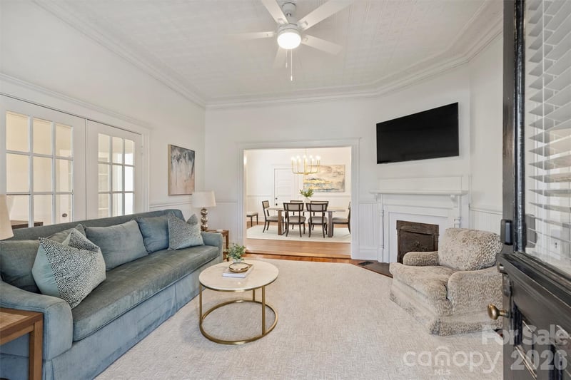320 E Worthington Ave, Charlotte, NC 28203