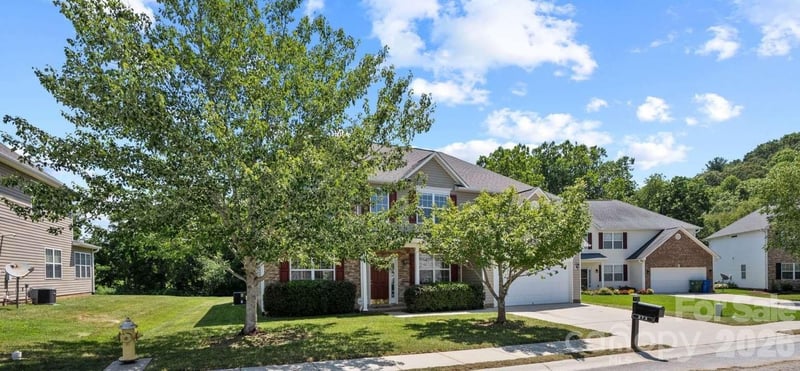 273 Wildbriar Rd, Fletcher, NC 28732