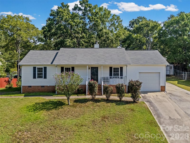 1670 Midbrook Dr, Rock Hill, SC 29732