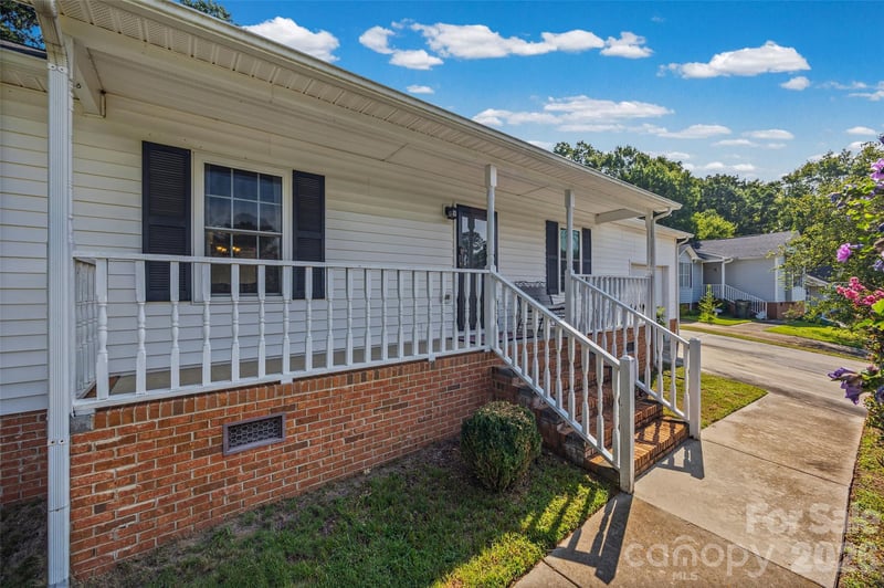 1670 Midbrook Dr, Rock Hill, SC 29732