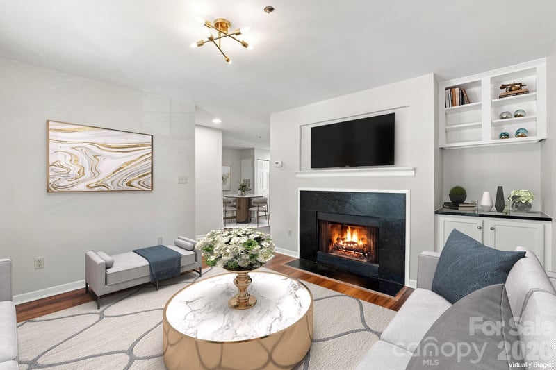 525 Olmsted Park Pl, Charlotte, NC 28203