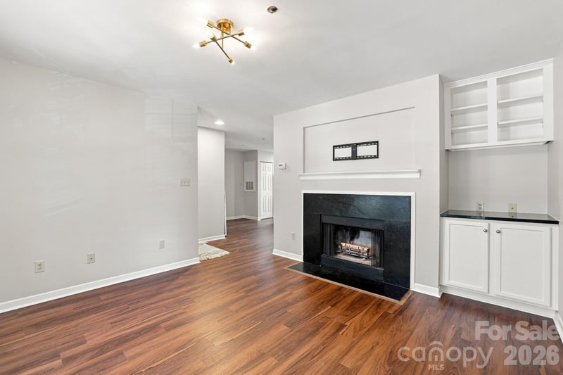 525 Olmsted Park Pl #G, Charlotte, NC 28203