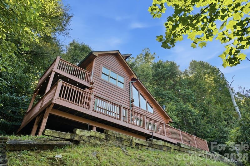 291 Appalachian Trl, Maggie Valley, NC 28751