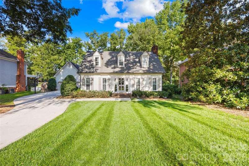 6616 Mays Chapel Ln, Charlotte, NC 28270