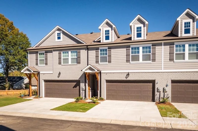 312 Cannamela Dr, Pineville, NC 28134
