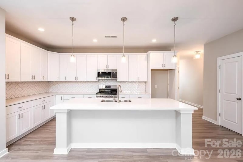 312 Cannamela Dr, Pineville, NC 28134