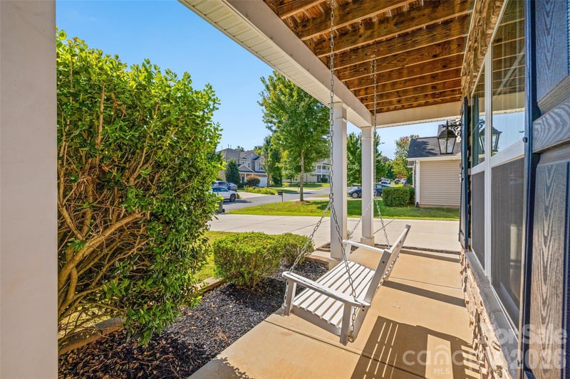 1059 Albany Park Dr, Fort Mill, SC 29715